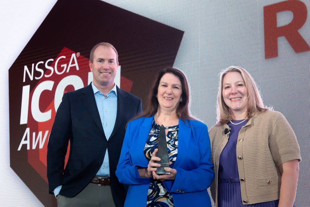 Roselyn Bar recognized with NSSGA’s ICON Award